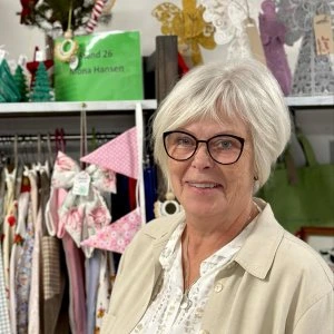 Mona Brunhøj: tilknyttet August Art