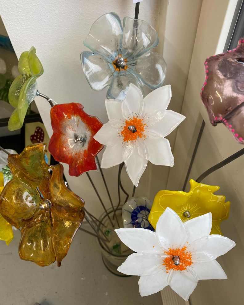 Ingermaria Veller: tilknyttet August Art